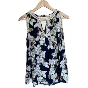Umgee • Oversized Floral Embroidered Tunic Top